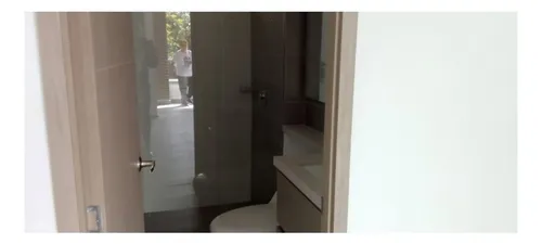 Venta De Apartaestudio En Llanogrande, Rionegro