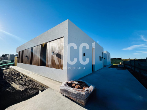 Casa 4 Ambientes En Venta Villalobos Hudson