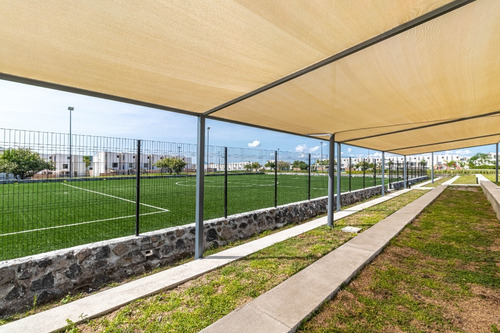 Imagen 26 de 28 de Casa En Venta Con Alberca, Canchas Deportivas,pista De Joggin Etc.
