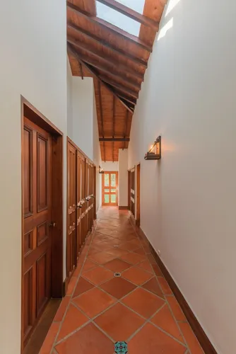 Casa En Venta En La Amalita. Cod V5775
