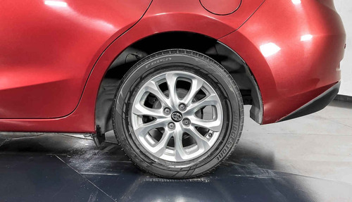 Imagen 11 de 15 de 42716 - Toyota Yaris 2017 Con Garantía