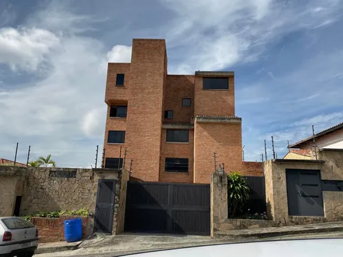 Ls Vende Pent House Urb Miranda