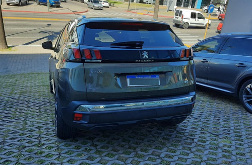 Peugeot 3oo8 1.6 Allure Tiptronic L/17
