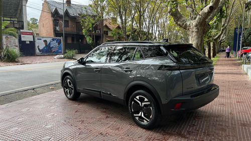 Peugeot 2008 1.0T Gt