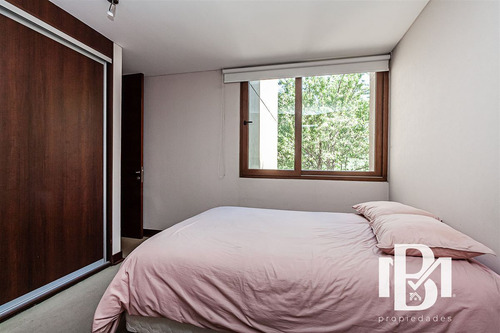Departamento En Venta De 3 Dorm. Mas Estar En Lo Barnechea