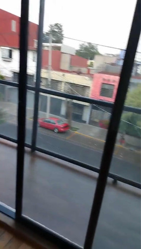 Rento Agradable Habitación Con Balcón