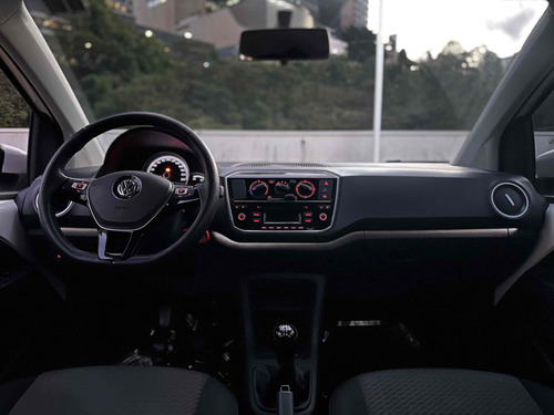Volkswagen Up! 1.0 TSI MOVE UP 12V FLEX 4P MANUAL