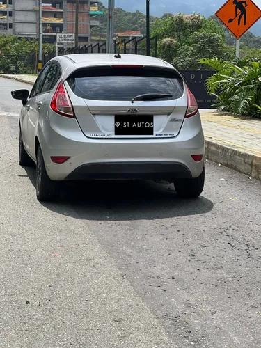 Ford Fiesta 1.6 Hatchback Titanium