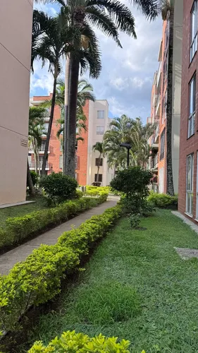 Venta Hermoso Apartamento En La Hacienda Piso 4 Con Ascensor (fv)