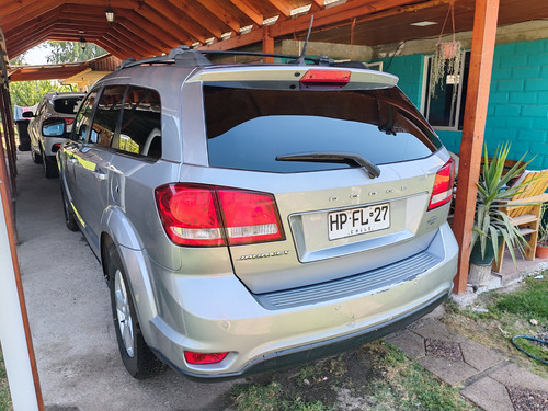 Dodge Journey 2.4l At 2 Corridas