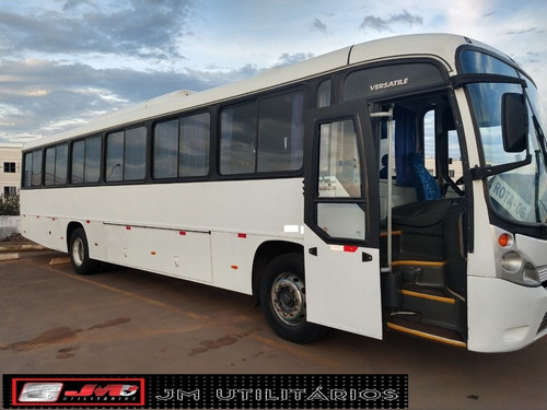 Imagem 3 de 13 de Comil Versatille Ano 2013 Vw 17.230 C/ar 46 Lug Jm Cod.657