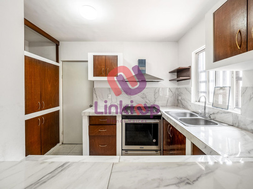 Casa Venta Cumbres Zona Las Lomas Con Alberca En Garcia