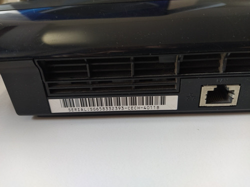 Imagen 8 de 10 de Playstation 3 Slim 250gb + 3 Juegos Físicos. Sin Joystick
