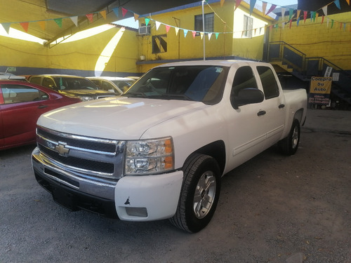 Chevrolet Cheyenne Doble Cabina 2011, Mexicana 100% 