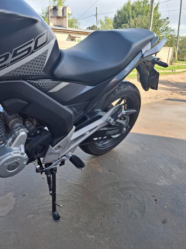 Cb Twister 250