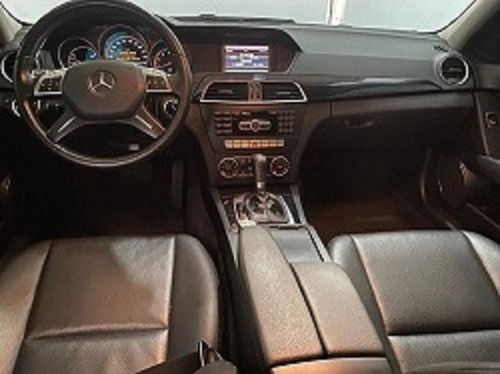 Imagem 5 de 6 de Mercedes C180
