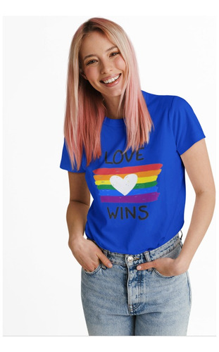 Polera Love Wins Arcoiris Apoyoestampad