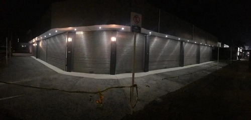 Imagen 3 de 14 de Local Comercial Céntrico Muy Amplio