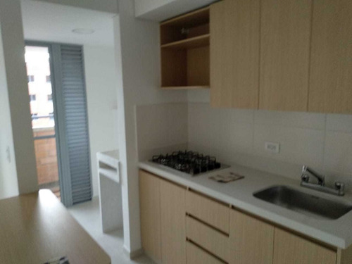 Imagen 2 de 14 de Apartamento En Venta Itagüí A Tres Cuadras Del Parque