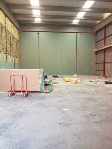 Bodega De 195 M2 En Valle Grande (75023)