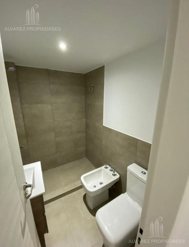 Imagen 12 de 16 de Departamento 2 Ambientes Venta Morón Sur