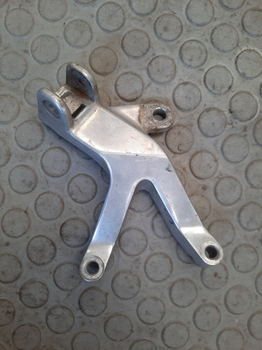 Base Posapie Trasero Derecho Yahama Thundercat Yzf600r 95-07 (Usado)