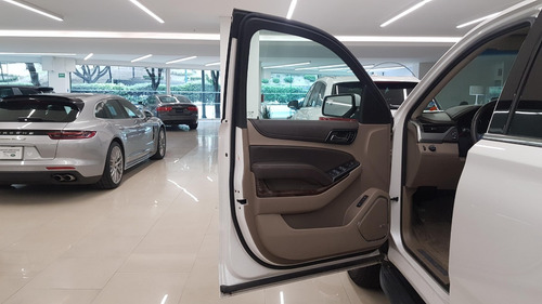 Chevrolet Suburban Lt 2018