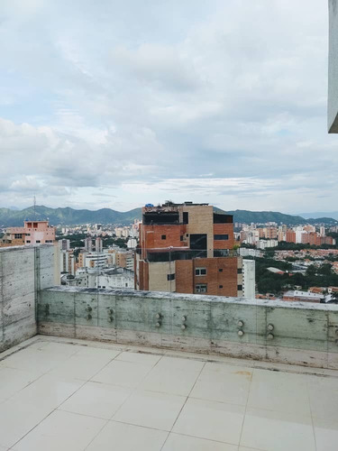 Imagen 26 de 27 de Maria Jose Castro Vende Apartamento En Urb. El Parral Res Bally Suites