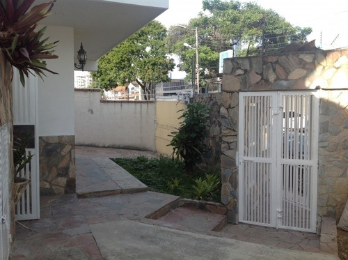 Imagen 3 de 14 de Casa De Oportunidad Con Zonificación Comercial Valencia