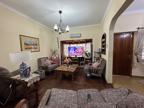 Casa A La Venta En Don Torcuato