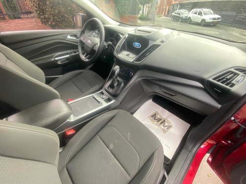 Imagen 10 de 15 de Ford Escape 2017 2.0 Se 245 Hp 4x2
