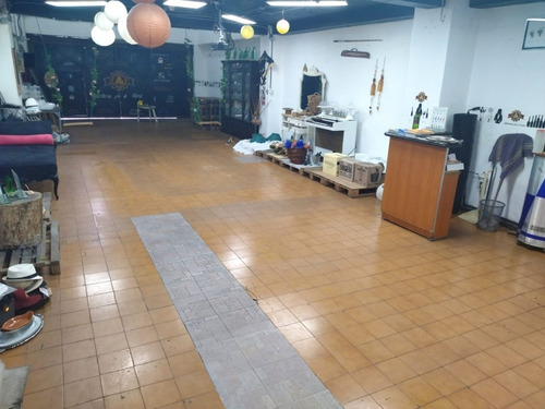 Imagen 4 de 7 de Grupo Inmobiliario Acres 20.2 Vende Excelente Local Comercial Torre Chocolate, Los Teques Kh