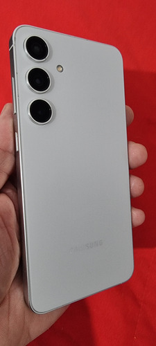 Samsung Galaxy S24 Fe,ia,5g,branco 8gb 256gb Novíssimo Branco