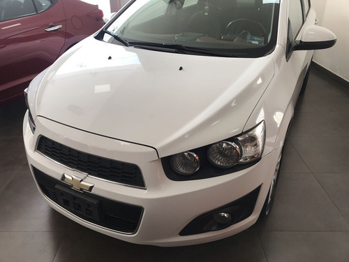 Imagen 2 de 11 de Chevrolet Sonic 2016 1.6 Ltz At