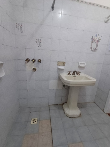 Departamento Alquiler 2 Dormitorios Cochera Balcón Bº Alto Gral Paz
