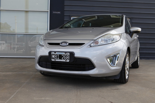 Ford Fiesta Kinetic Design 1.6 Design 120cv Titanium