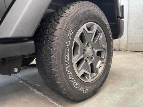 Imagen 12 de 15 de Jeep Wrangler 2017 3.7 Rubicon 3.6 4x4 At