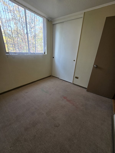 Arriendo Semiamoblado En Conchalí, 3d/2b Mas Estacionamiento