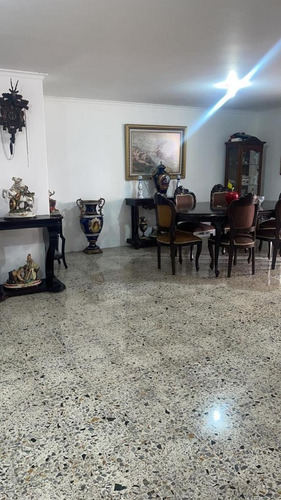 Imagen 2 de 18 de Espectacular Apartamento En Venta En El Centro