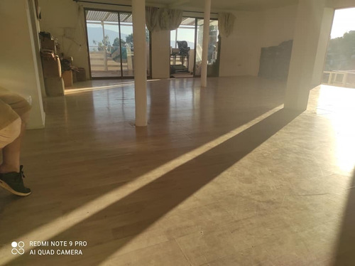 Venta Casa Amplia En Los Maitenes, Limache