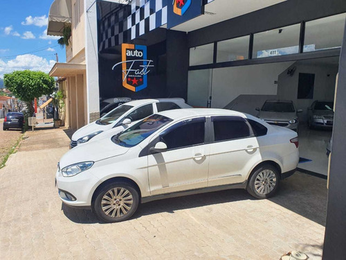 Fiat Grand Siena Essence 1.6 2015