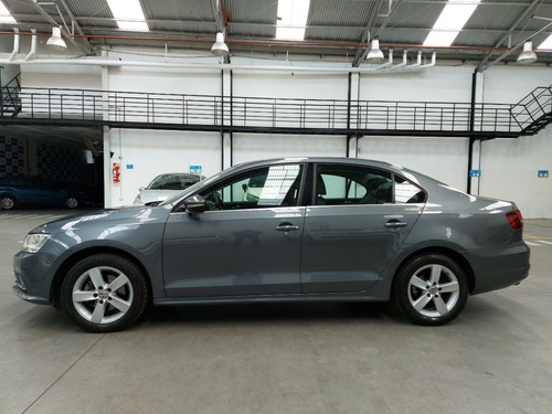 Imagen 4 de 15 de Volkswagen Vento 1.4 Highline