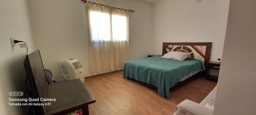 Casa En Venta Barrio San Sebastián, Area 8 Dueño Directo