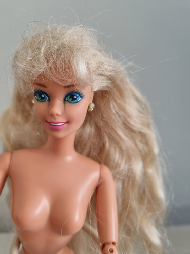 Boneca Barbie Antiga Mattel (Usado)