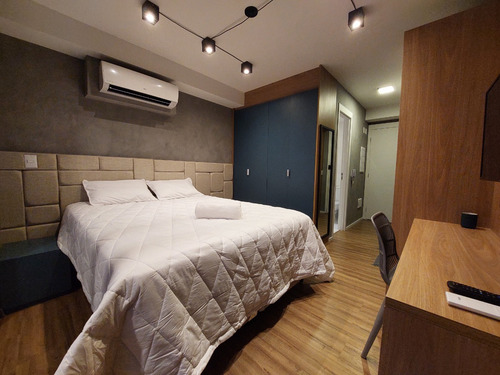 Studio De 25m2 Moderno E Mobiliado Em Santo Amaro (são Paulo), A 400m Do Metro - Pronto Para Usar Ou Alugar