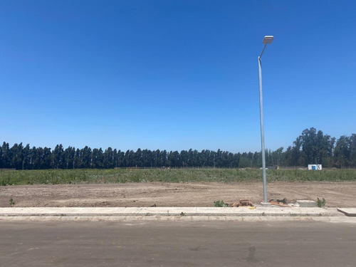 Condominio, Guardias 24/7 En Chicureo, A Pasos De Colegios