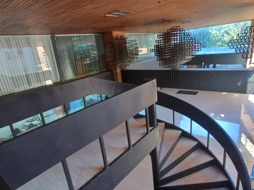 Alquiler De Oficina En Chuao | 6cub + Sala De Conf | 3b-3pe | Ref:1.600
