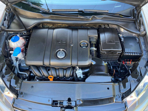 Volkswagen Vento Variant 2.5 Advance 170cv 2011