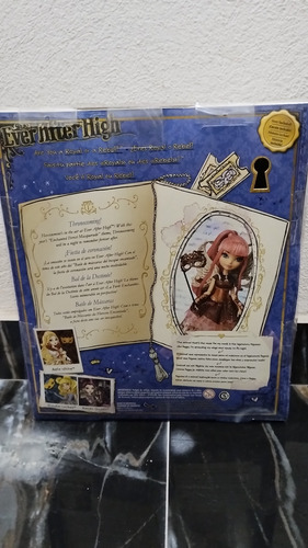 Ever After High C.a. Cupid, Fiesta De Coronación (Usado)