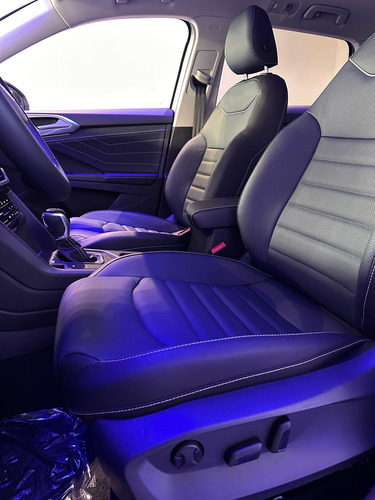 Volkswagen Taos 1.4 Tsi Highline At